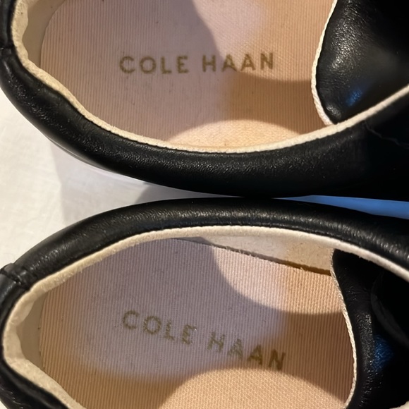 COLE HAAN Grand Crosscourt Sneaker, Womens 8 B (Medium) BLACK LEATHER - AS NEW - Picture 3 of 4